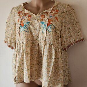 Rusttydustty babydoll blouse sz 2X floral embroidered pastel colors EUC